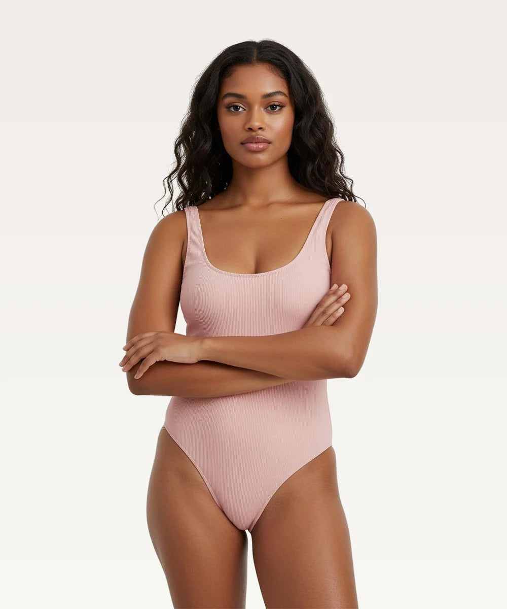 Low U-neck Swimsuit