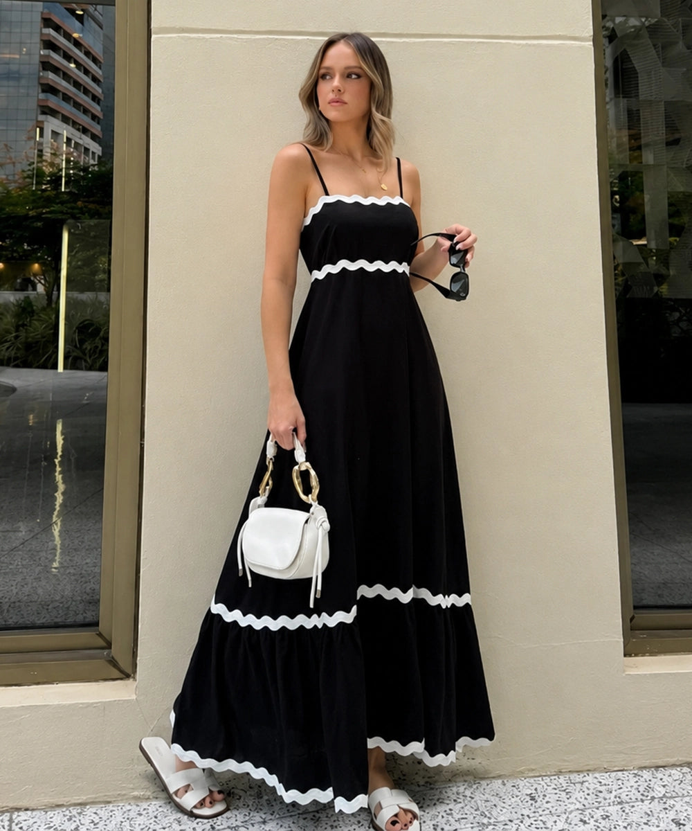 Elegant Scallop Trim Dress