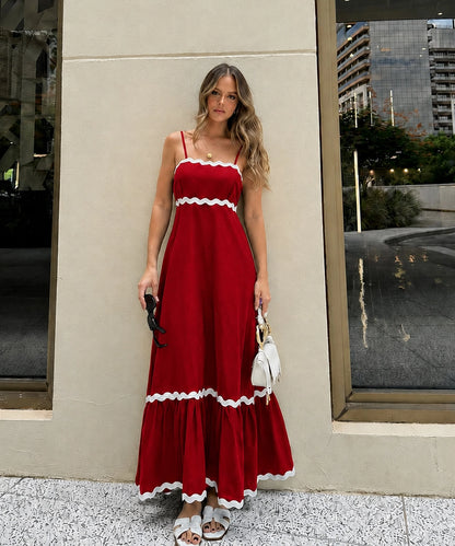 Elegant Scallop Trim Dress